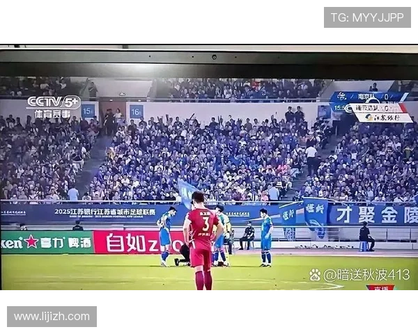 利用天空体育手机娱乐平台,轻松获取最新体育新闻、赛事直播和精彩回放,满足你的多样化娱乐需求 利用天空体育手机娱乐平台,轻松获取最新体育新闻、赛事直播和精彩回放,满足你的多样化娱乐需求